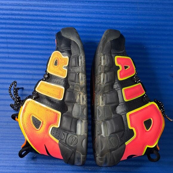 Size 7.5- Women’s Nike Air More Uptempo High Top Sneakers Black 917593-002 - Picture 6 of 8